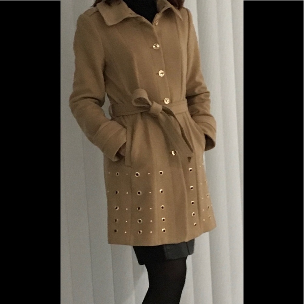 WHITE HOUSE BLACK MARKET Coat